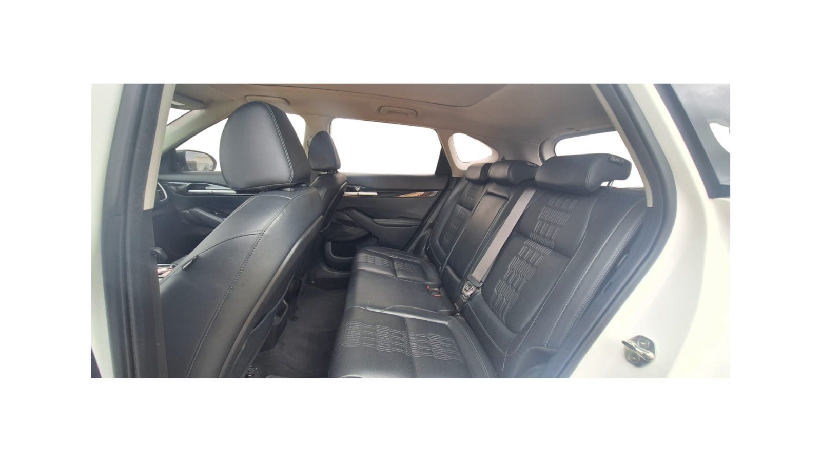 2024 Kia Seltos SXL, L4, 1.4L, 138 CP, 5 PUERTAS, AUT